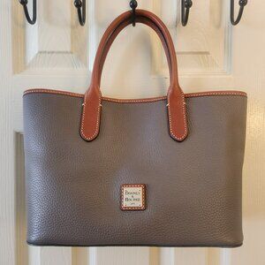NWT Dooney & Bourke handbag with dust bag